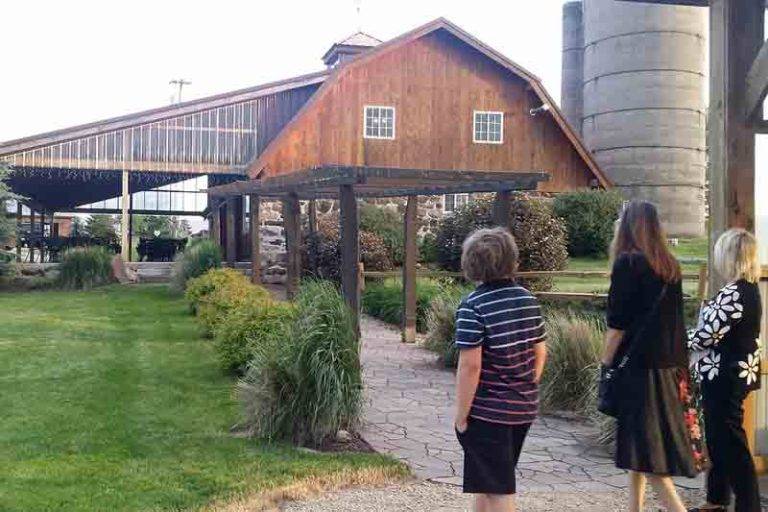 Avocet Farm Cedar Hill Barn Markesan Wisconsin Adeline's House of Cool