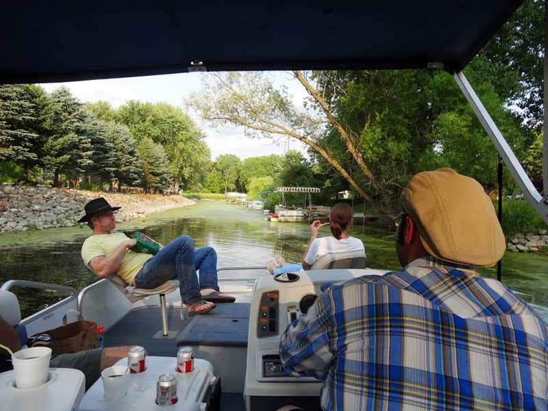 Wisconsin fishing resorts with boat rentals