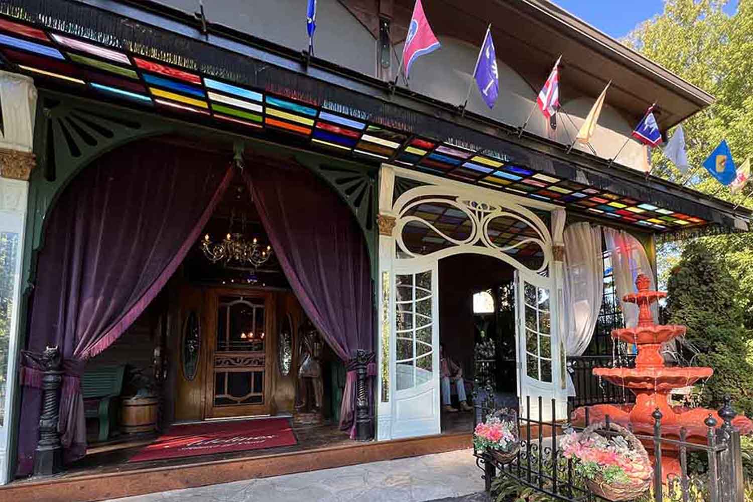 Adeline's House of Cool Whole House Rental Endorsed by Wisconsinites